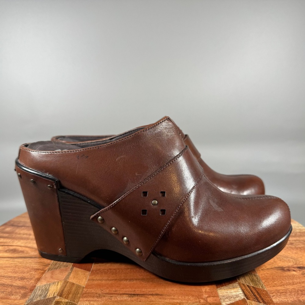 Dansko Brown Leather Studded Wedge Clog Mules Women Size 38 Round Toe Slip On